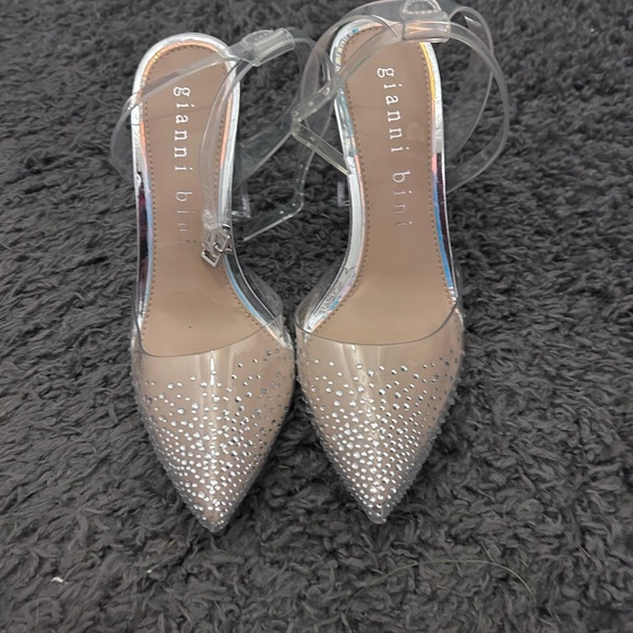 New!! Gianni Bini clear blocked heel with rhinestones on toe.. - Picture 5 of 5